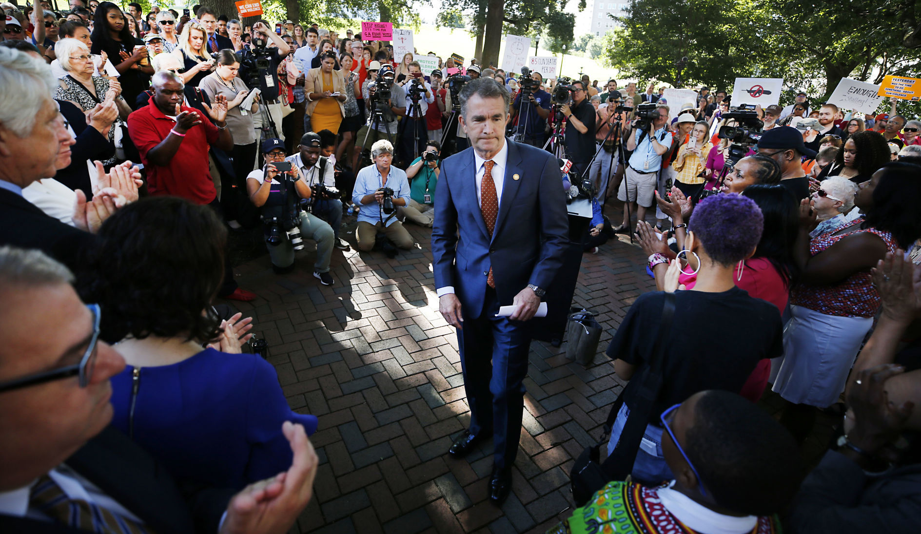 General Assembly adjourns with no action on gun bills